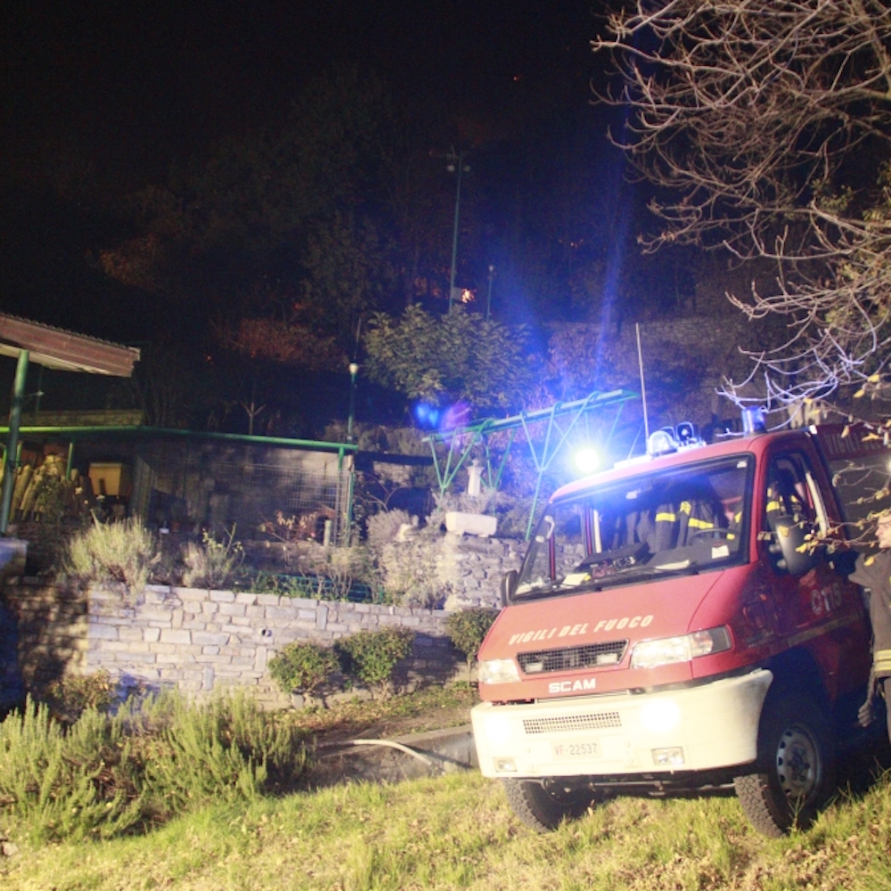 Incendi in Piemonte, evacuata casa di riposo