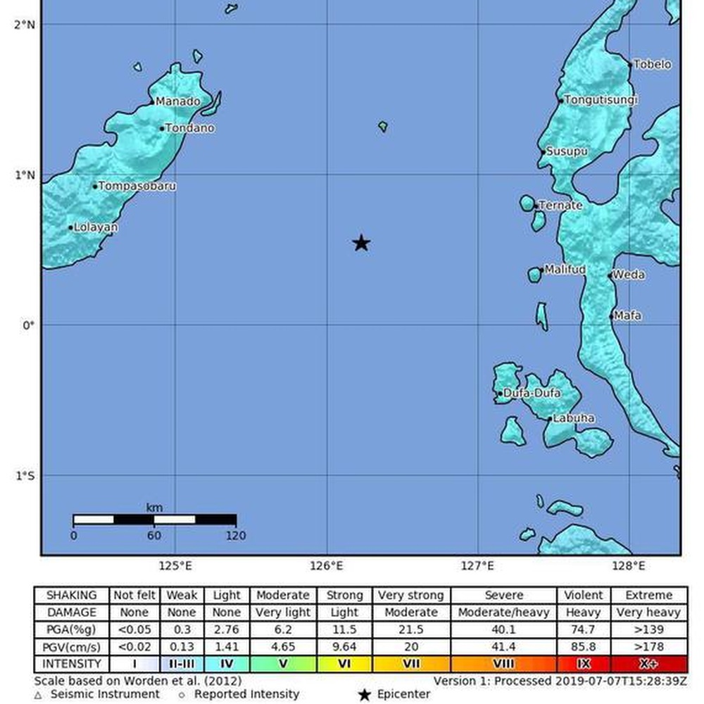 Indonesia, terremoto di magnitudo 6.9, allarme tsunami