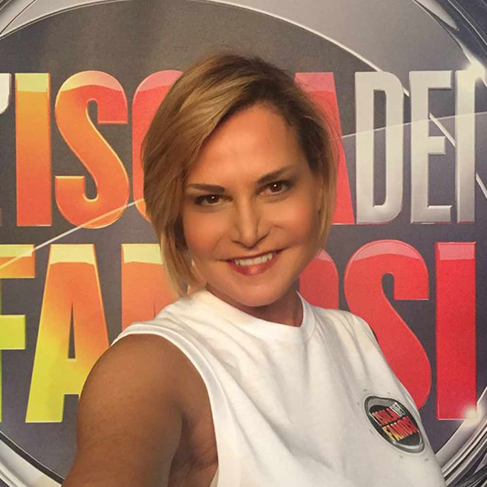 Isola dei Famosi, Ventura in nomination e spunta il topless della Bonas