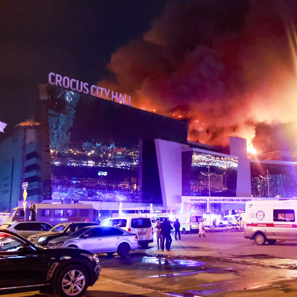 L'attentato alla Crocus City Hall di Mosca, I morti sono 143, oltre 100 i feriti