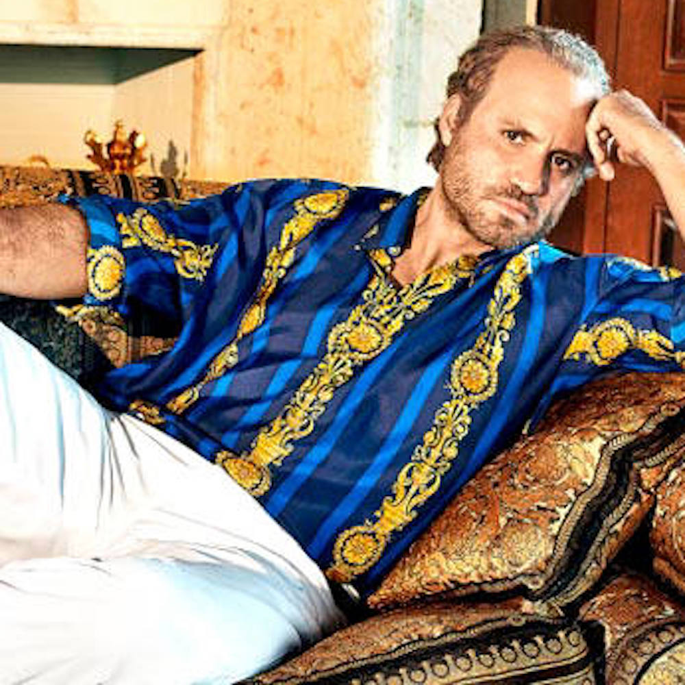 La famiglia Versace contro la serie tv su Gianni: “È finzione”