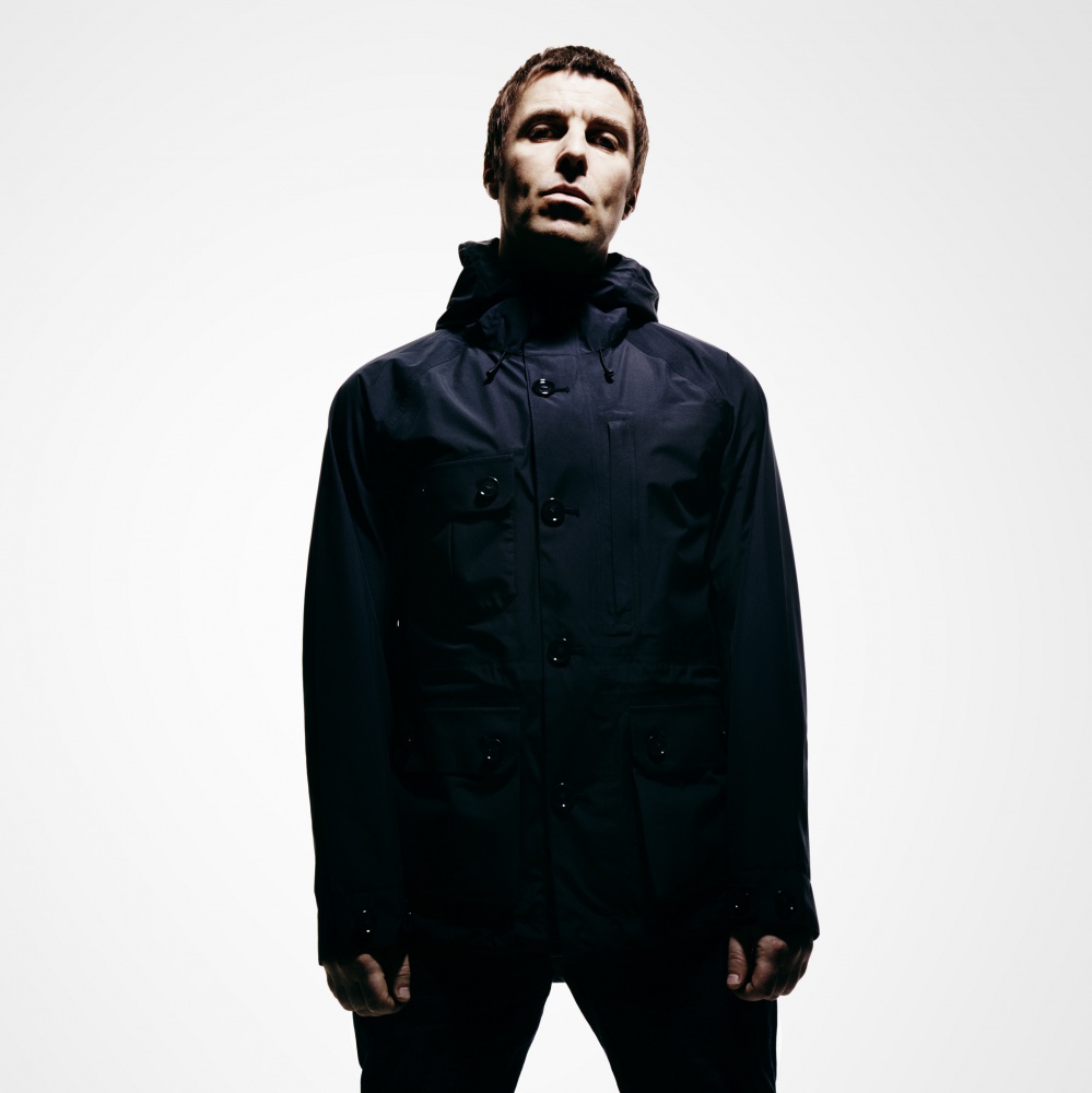 Liam Gallagher torna con "Wall of glass"