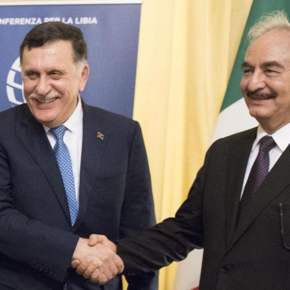 Libia, Haftar-Sarraj oggi a Mosca per tregua