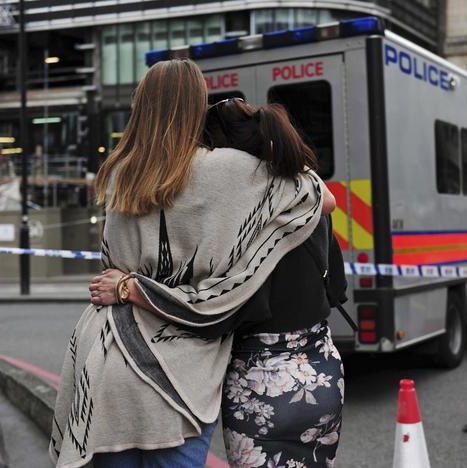 Londra, l'Isis rivendica l'attacco terroristico