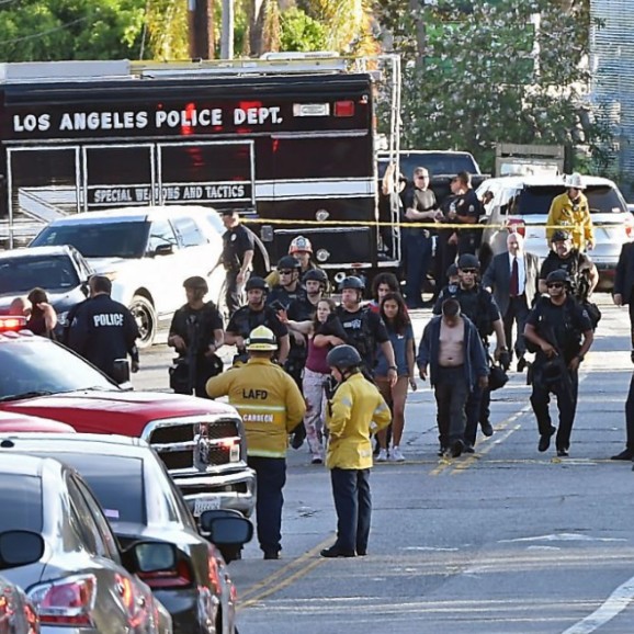 Los Angeles, spara in un supermercato, morta una ragazza
