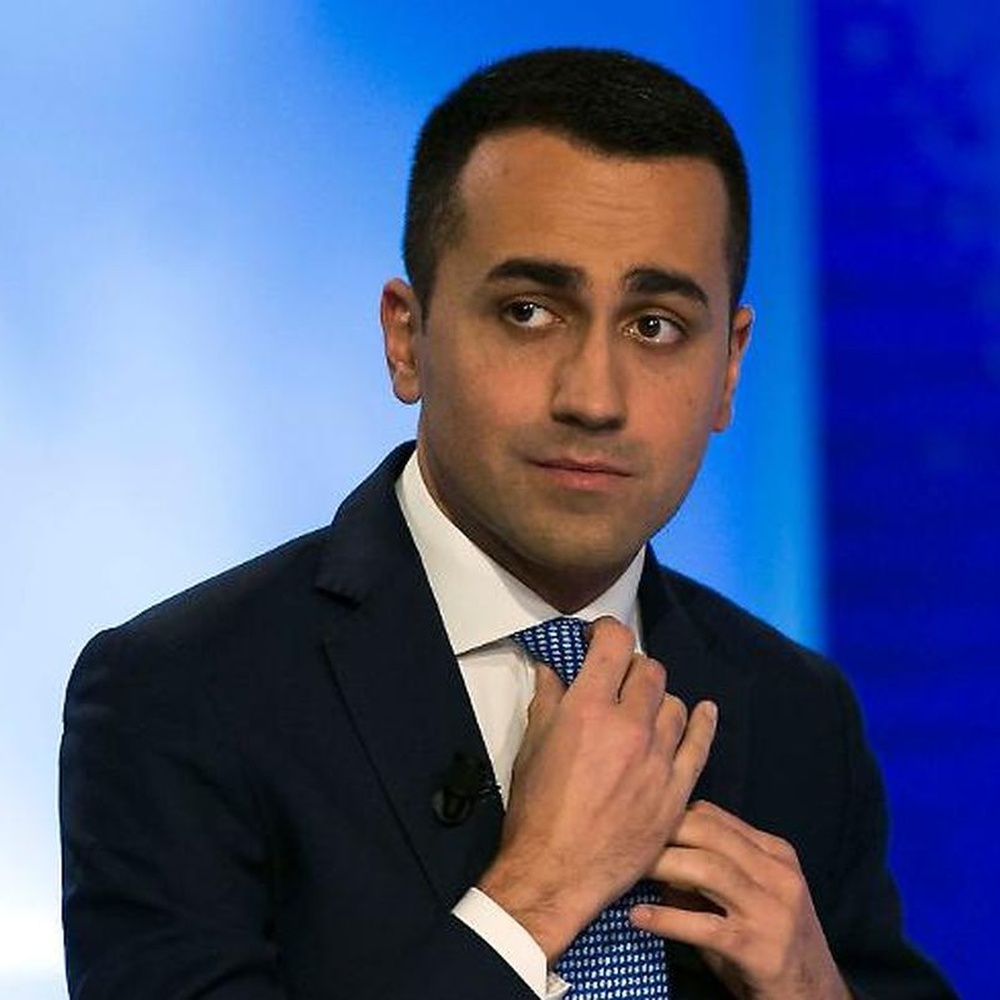 M5s, Di Maio, chiedo voto su Rousseau sul mio ruolo