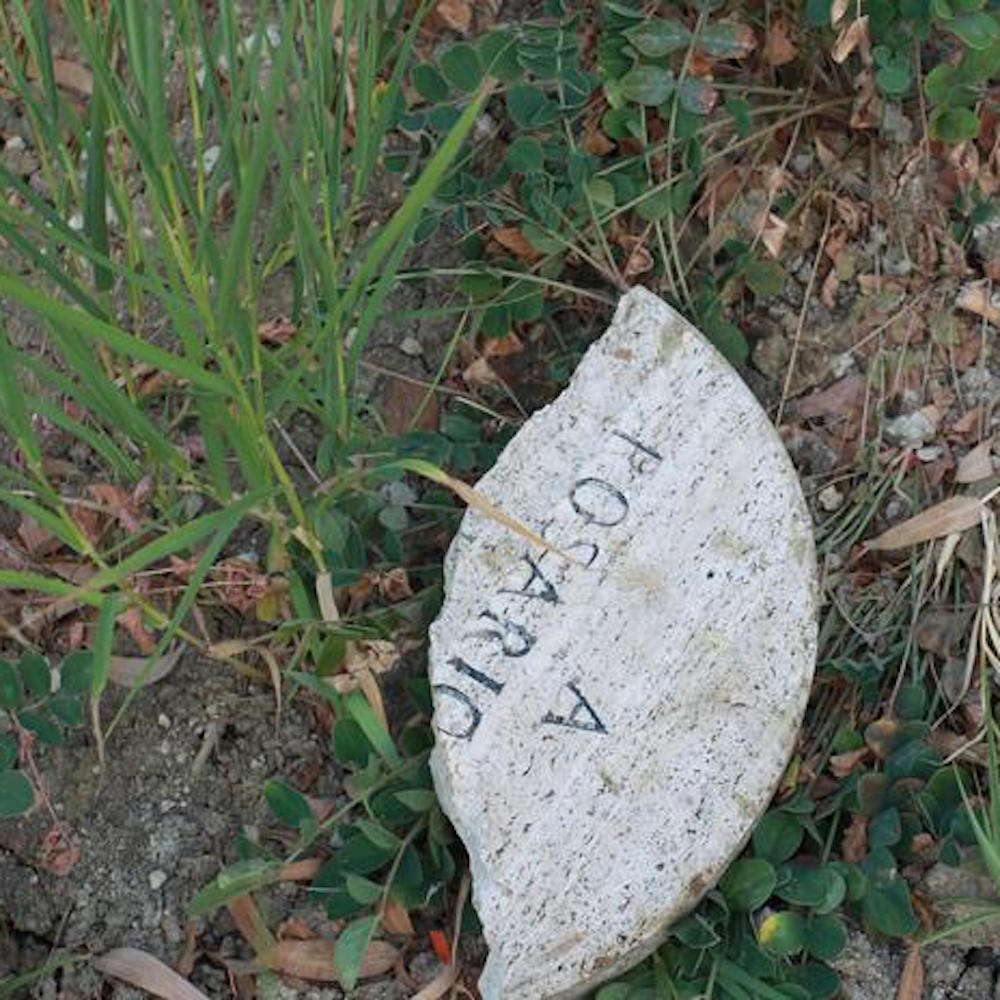 Mafia, danneggiata la stele in memoria del giudice Livatino