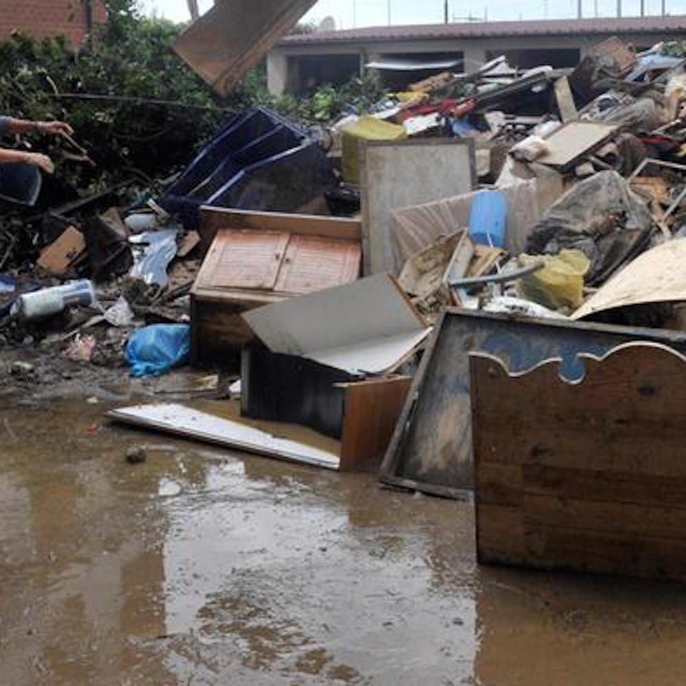 Maltempo a Livorno, il bilancio sale a 7 vittime