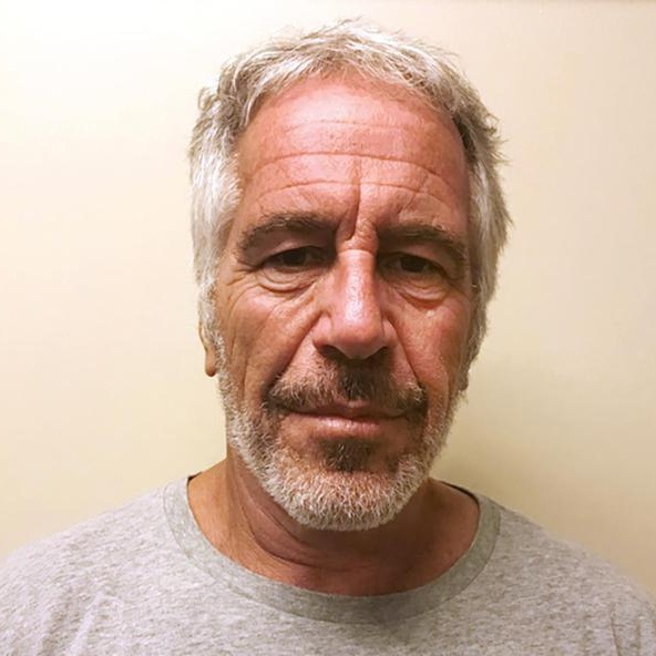 Manhattan, il finanziere Epstein suicida in carcere