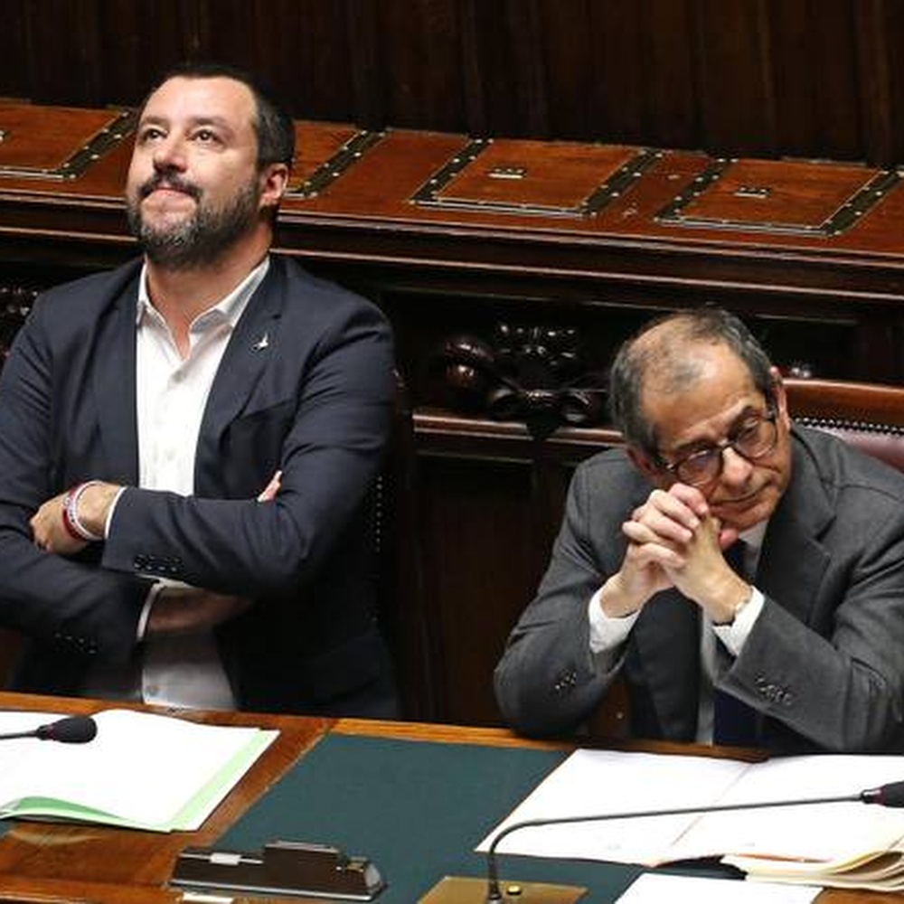 Manovra, Salvini, se non c'è il taglio delle tasse, o me o Tria