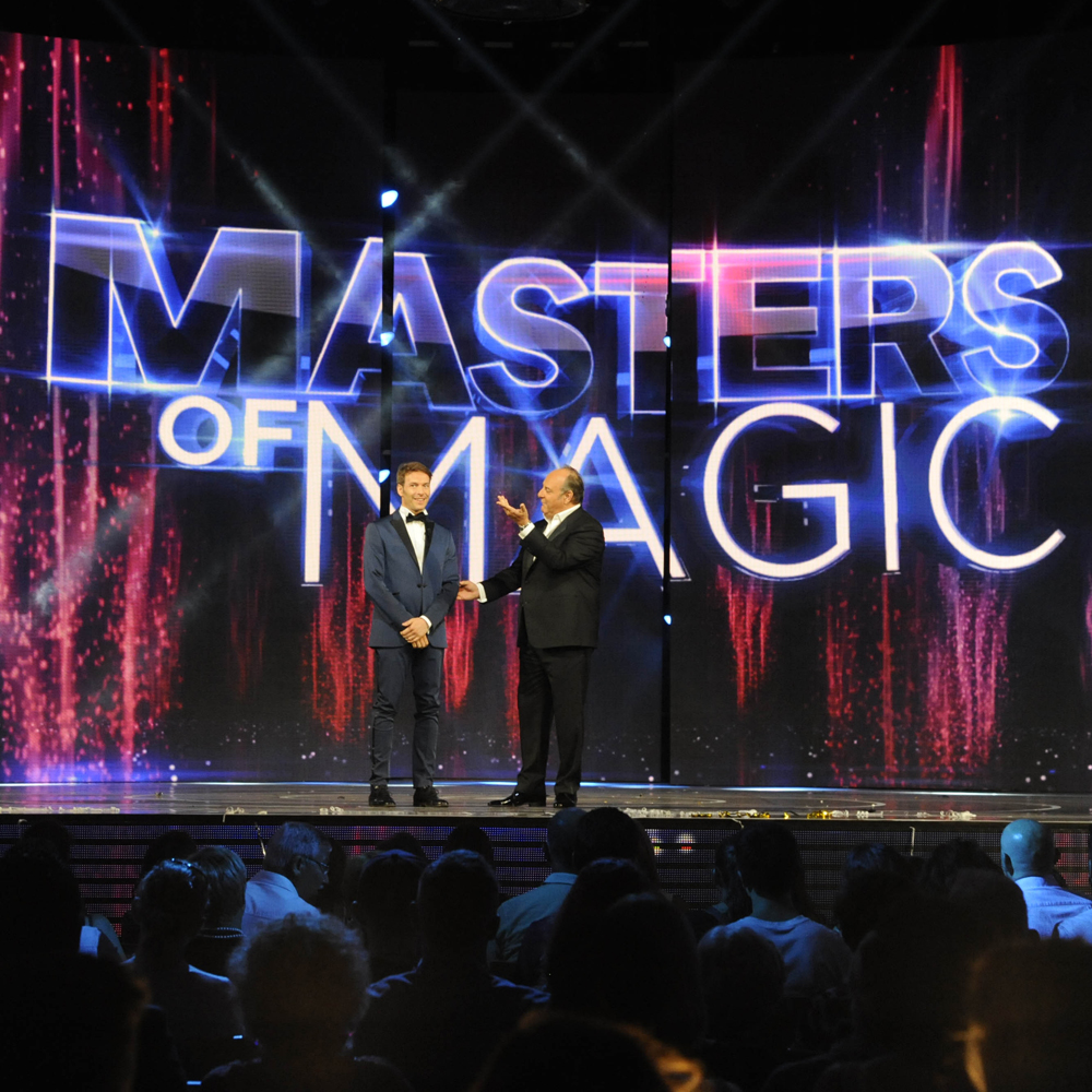 "Masters Of Magic", Gerry Scotti tra i campioni della magia