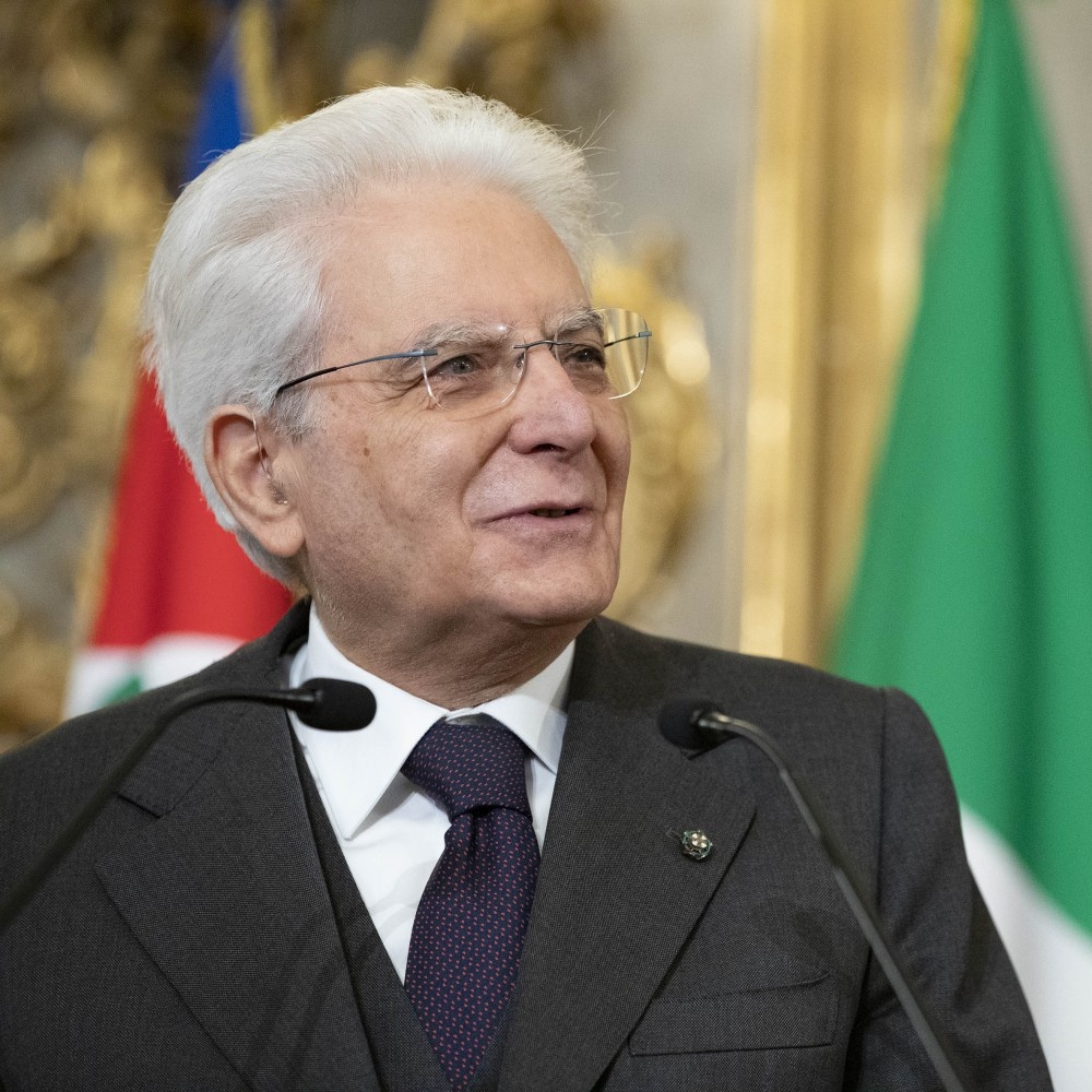 Mattarella, riesame Patto di stabilità per rilanciare la crescita