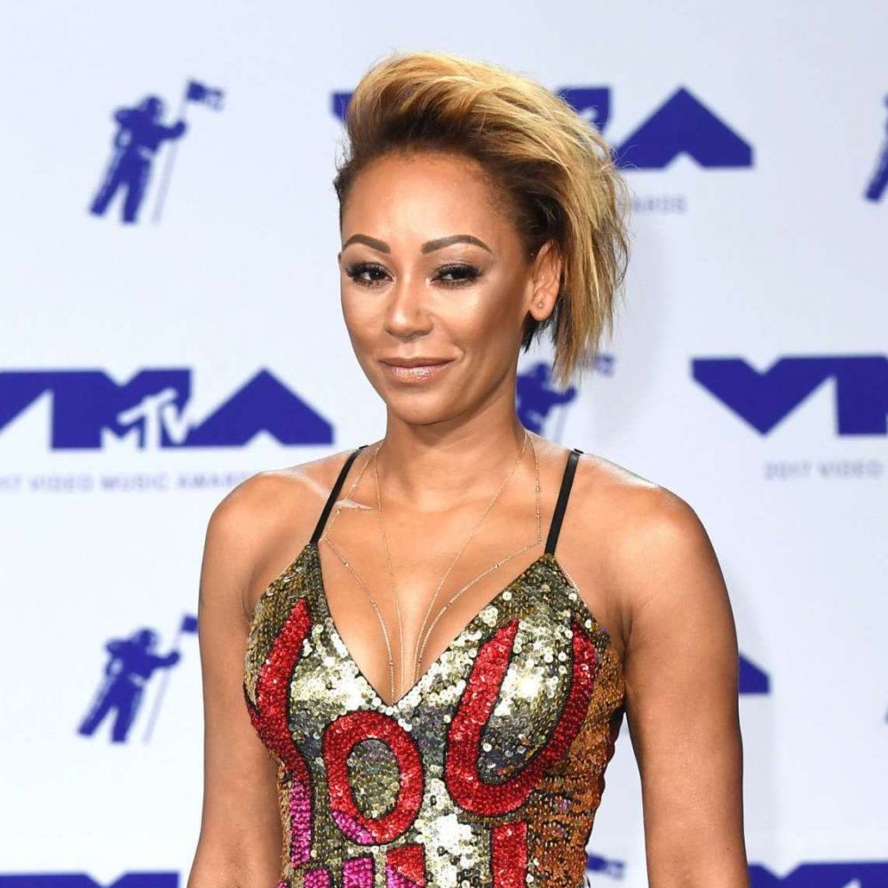 Mel B, l'ex Spice Girl in rehab per dipendenza da sesso e alcool