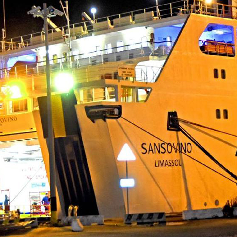 Messina, gravissimo il quarto operaio vittima dell'incidente in nave