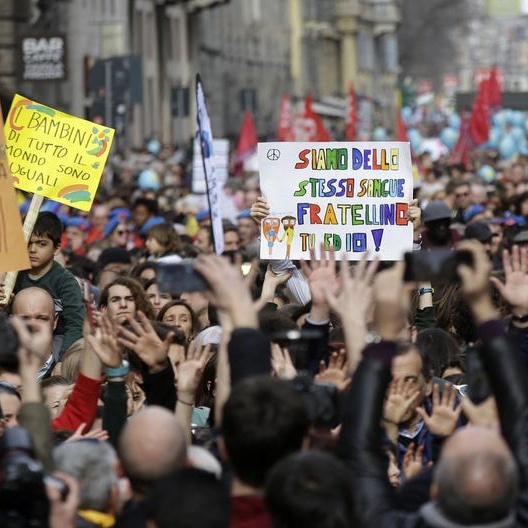 Milano, marcia contro il razzismo, presenze stimate 200mila