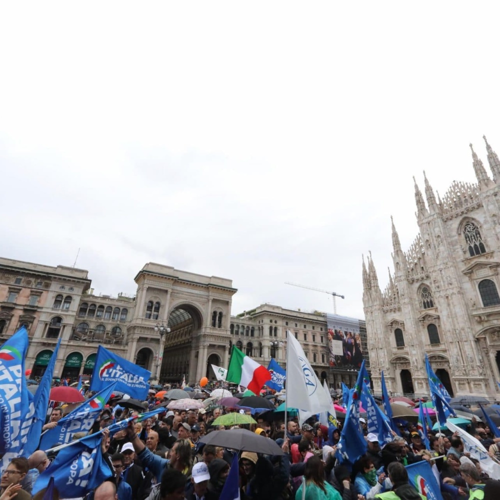 Milano, Salvini con sovranisti Europei, qui non ci sono fascisti