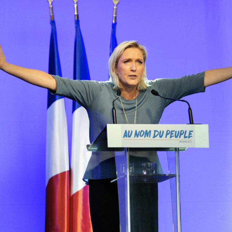 Molestie sessuali per le donne del Front National