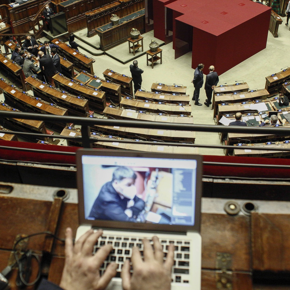 Montecitorio, semaforo verde per il Decreto Omnibus: dal bonus Natale al concordato, ecco le norme principali