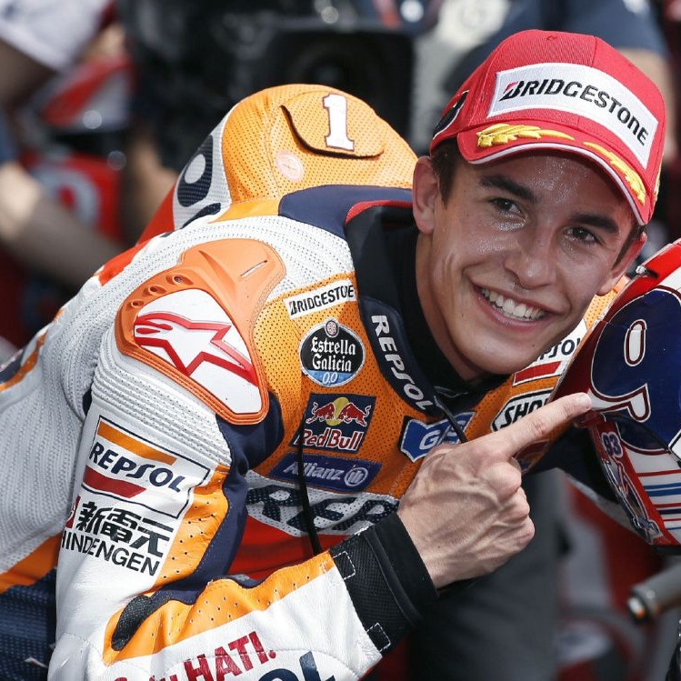 Motomondiale, in Thailandia pole a Marquez, poi Rossi