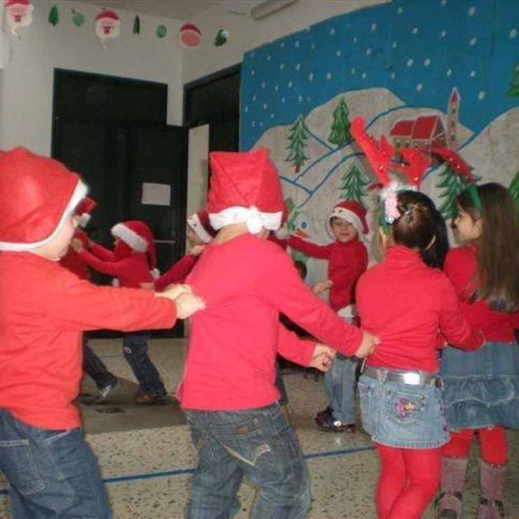 Napoli, bimbo autistico escluso da recita scolastica di Natale