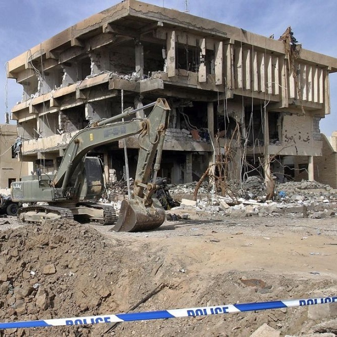 Nassiriya, quindici anni fa la strage in Iraq, 19 vittime