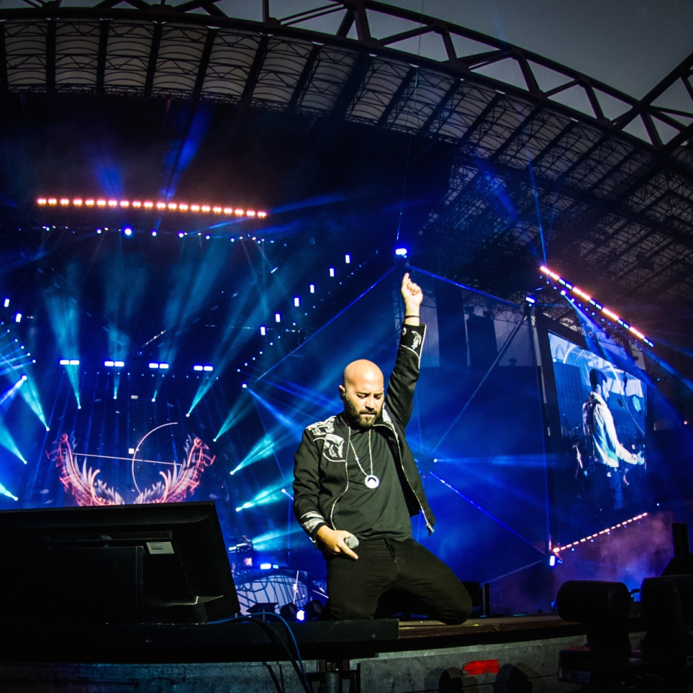 Negramaro, la festa a San Siro tra riflessione e intimità