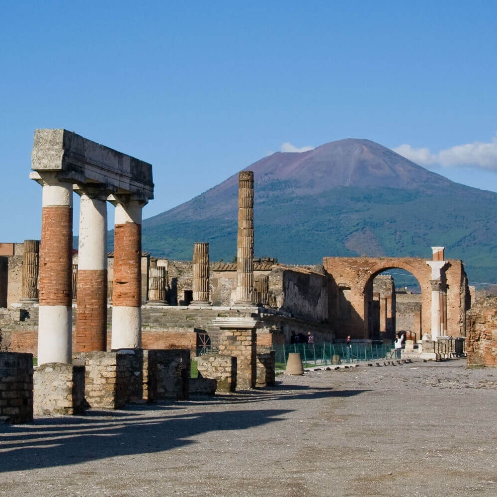 Nuovi scavi a Pompei,  un teatro già nel quarto secolo a. C.