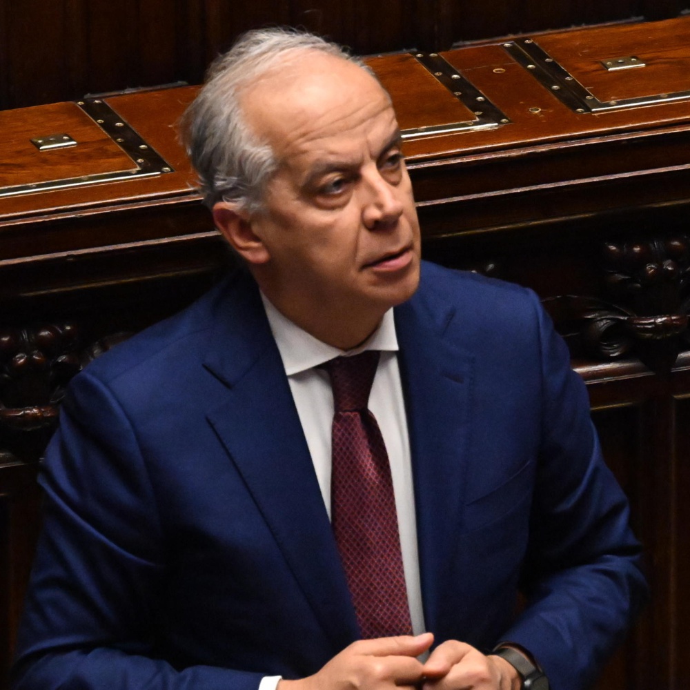 Olimpiadi, il ministro dell’Interno Piantedosi ribadisce: “L’Ice non potrà svolgere attività operativa”