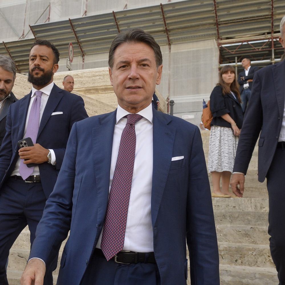 Opposizioni, il Partito Democratico contro i veti di Conte e del M5S: obbiettivo, salvare il campo largo