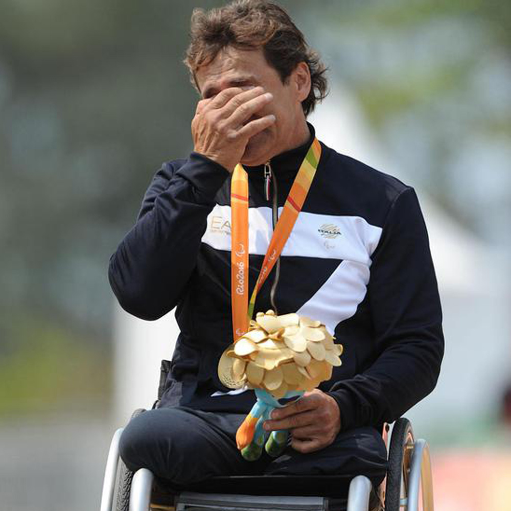 Paralimpiadi, Alex Zanardi dopo l'oro agguanta l'argento 