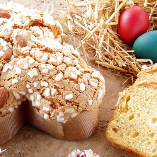 Pasqua, 6 Italiani su 10 scelgono dolci tipici e fatti in casa