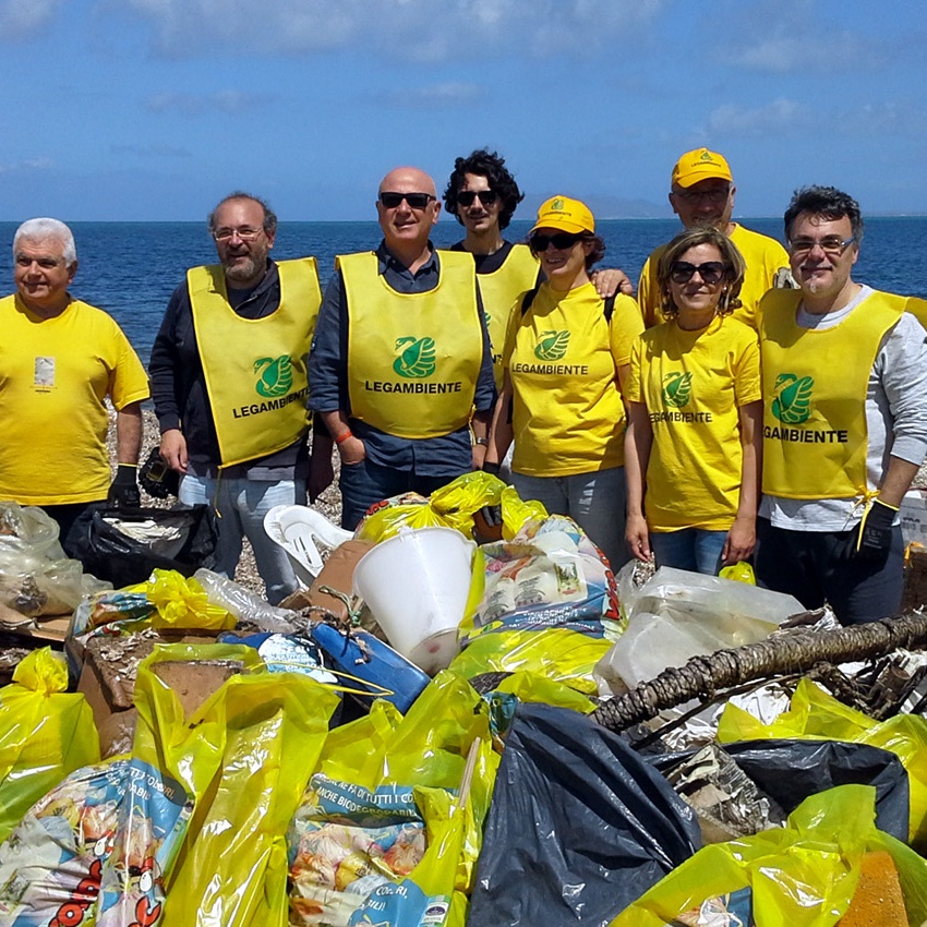 Puliamo il mondo, 700 mila volontari con Legambiente