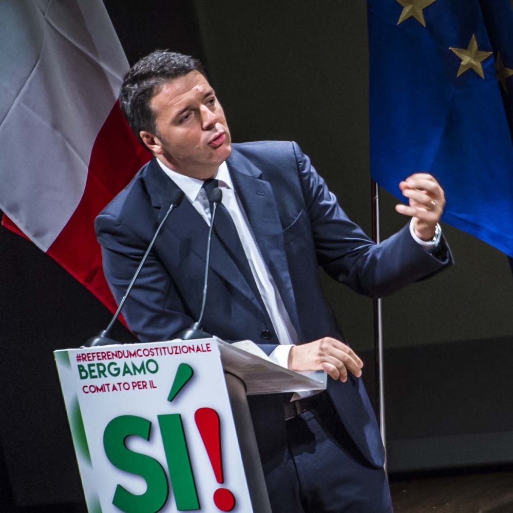 Referendum, Renzi: "Non resto per galleggiare"