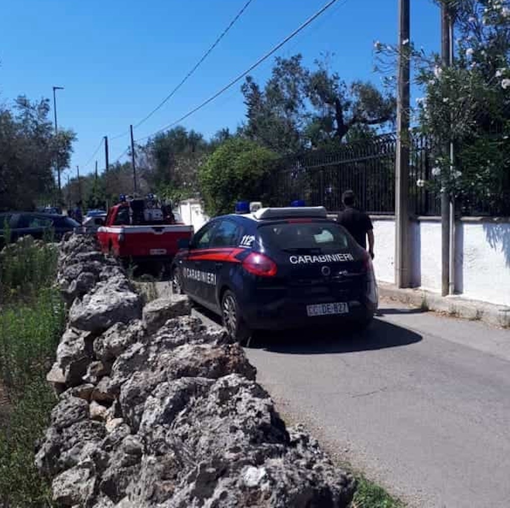 Salento, due donne morte folgorate in giardino