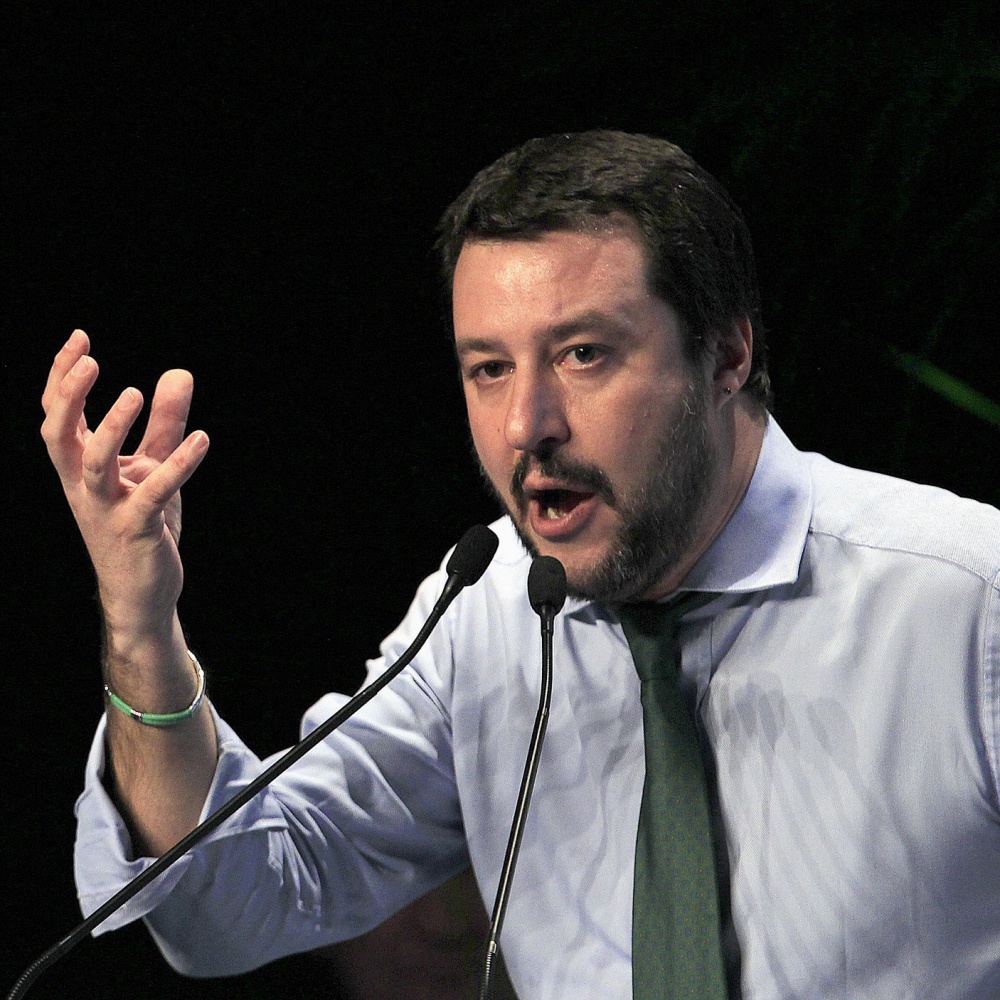 Salvini, garantiremo il diritto alla pensione dai 62 anni