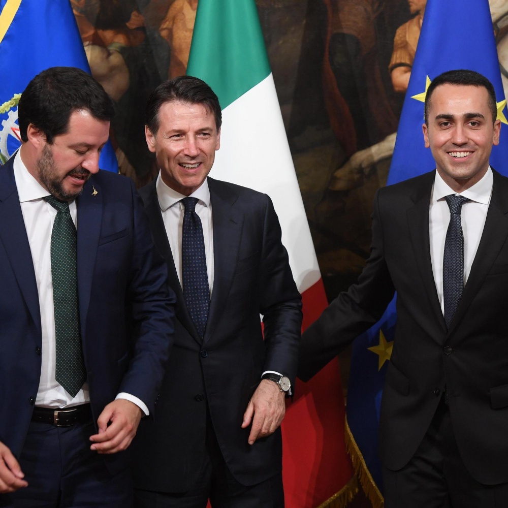 Salvini, rispetteremo gli impegni, Di Maio, ok a reddito