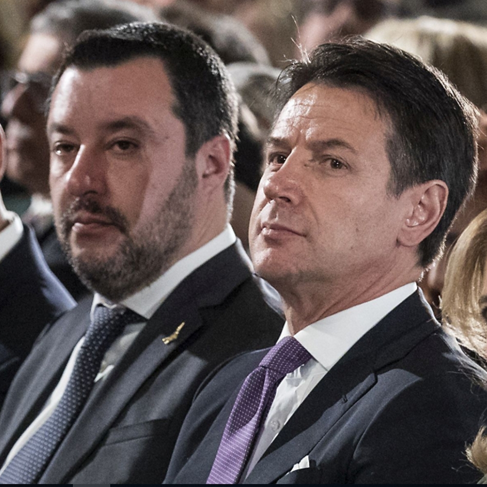 Salvini, subito le elezioni. Conte, non decide lui