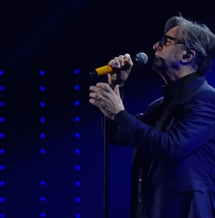 Sanremo 2016, Stadio cantano Dalla e vincono serata cover