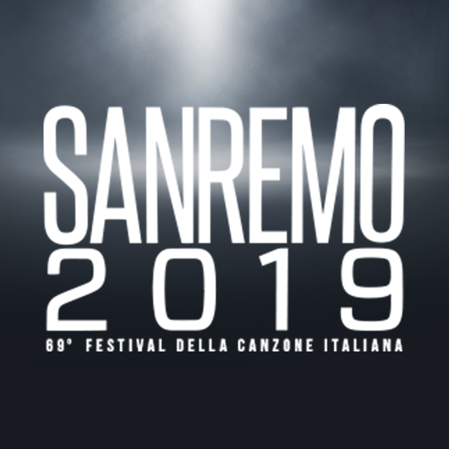 Festival di Sanremo, Bisio e Raffaele sul palco con Baglioni