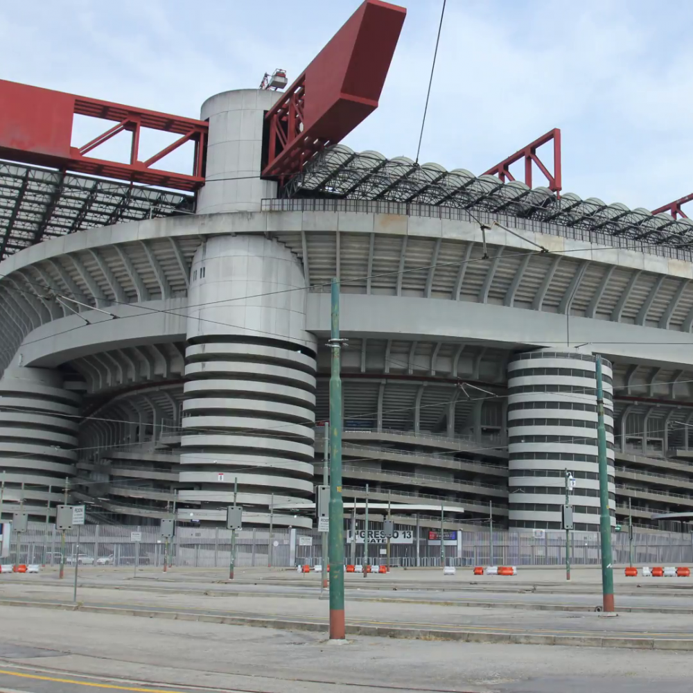 Serie A, cresce l'attesa per il derby di Milano, tutto esaurito a S.Siro