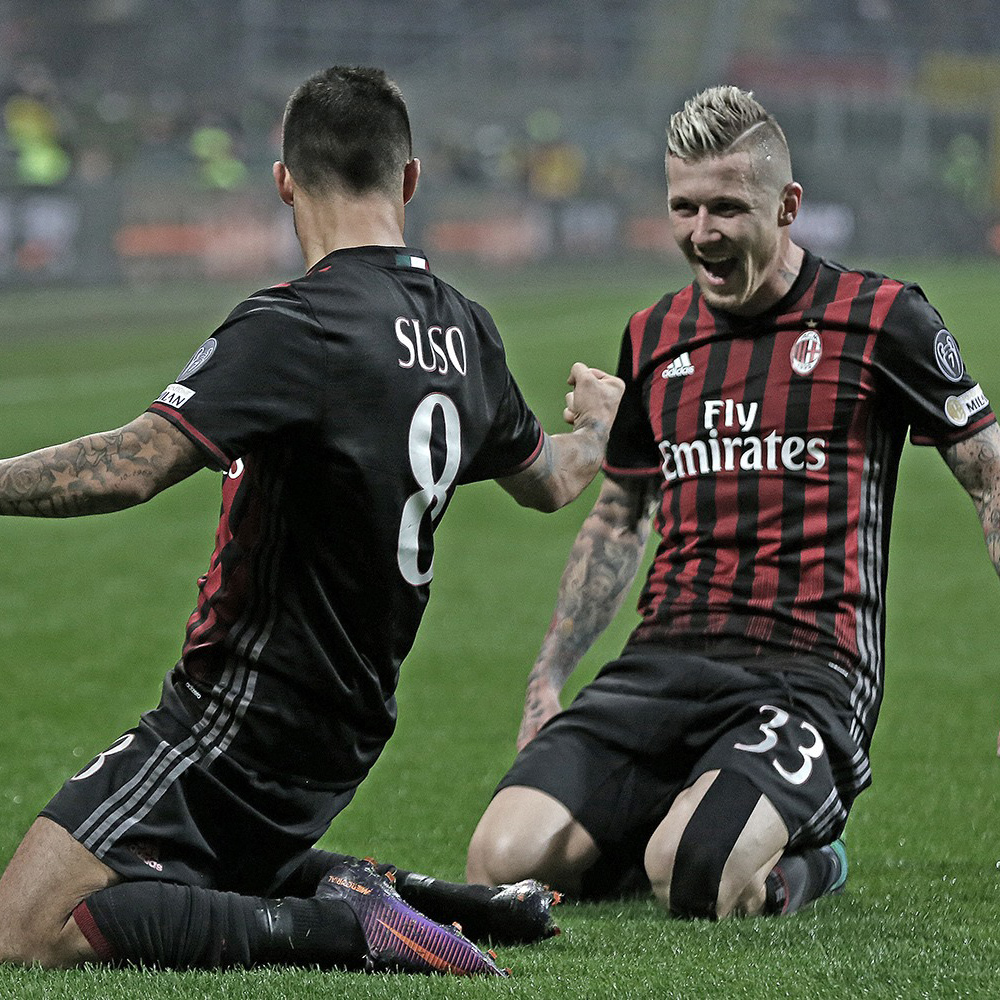 Serie A, pareggio nel derby e il Milan raggiunge la Roma