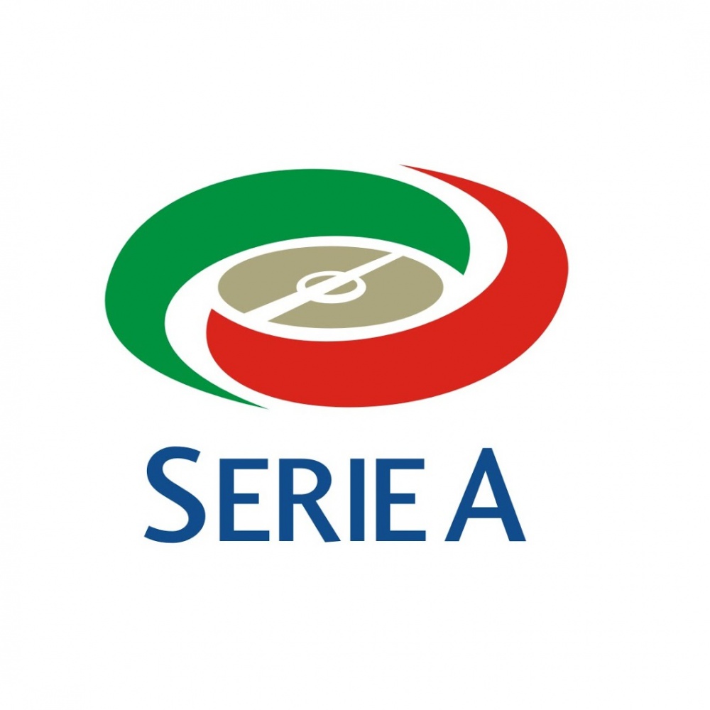 Serie A, pareggio tra Napoli e Roma, torna a vincere il Milan