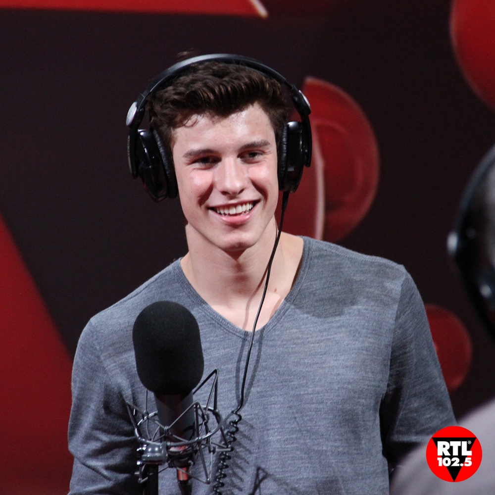 Shawn Mendes a RTL 102.5: "La musica illumina la vita"