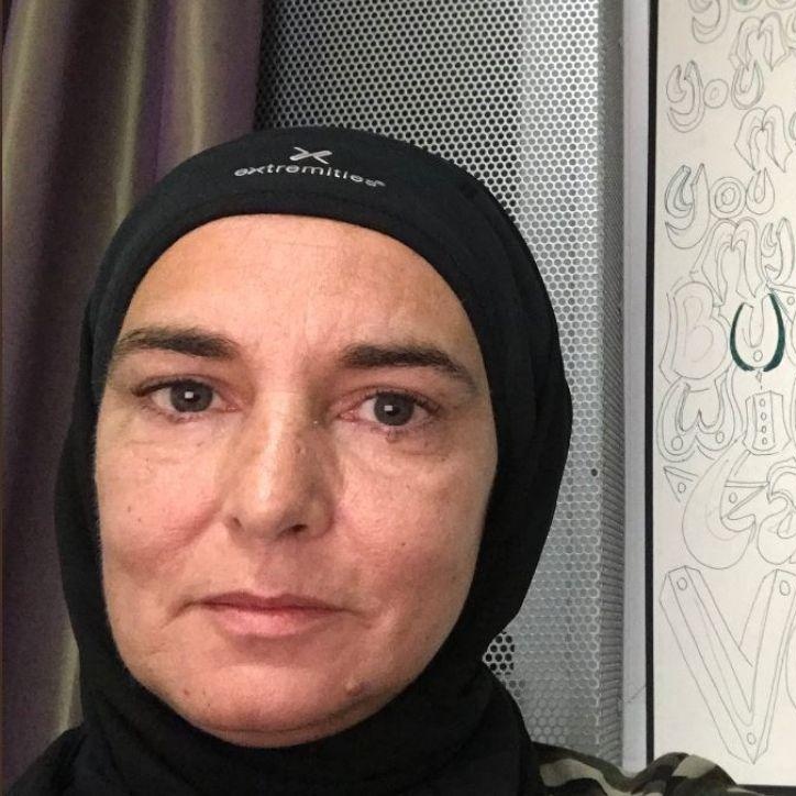 Sinead O'Connor si converte all'Islam, annuncio su Twitter
