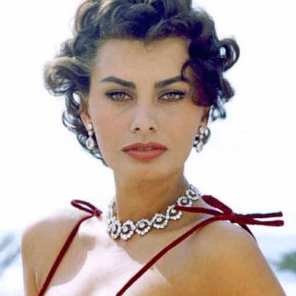 Sophia Loren compie 85 anni, pioggia di auguri sui social