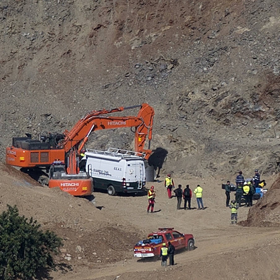 Spagna, trovato morto il piccolo Julen, era caduto in un pozzo