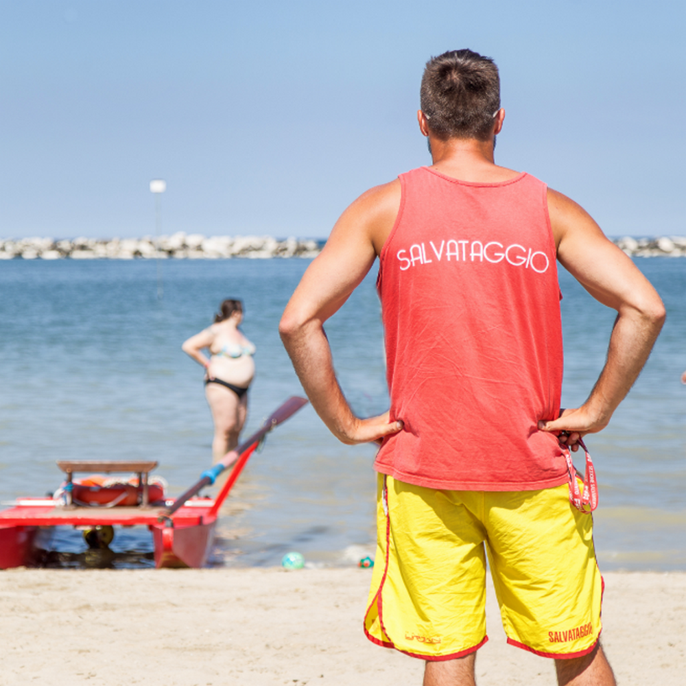 Spiagge, 15 mila i bagnini italiani, 1 su 5 è donna