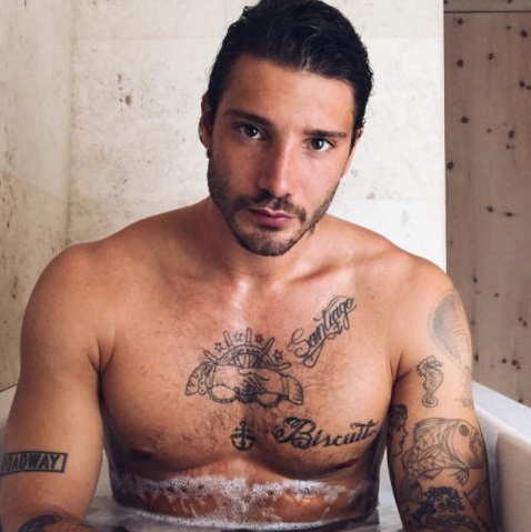 Stefano De Martino: "Sono single, ho già fatto tutto"