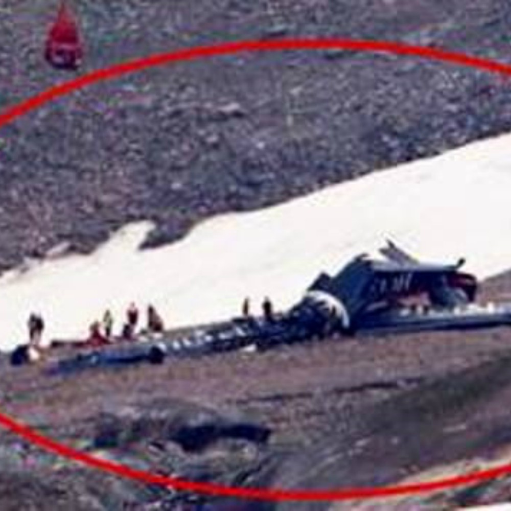 Svizzera, tragedia aerea sulle Alpi, 20 morti