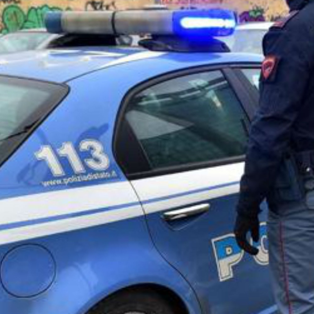 Torino, babysitter picchia in strada bimba di 2 anni, arrestata